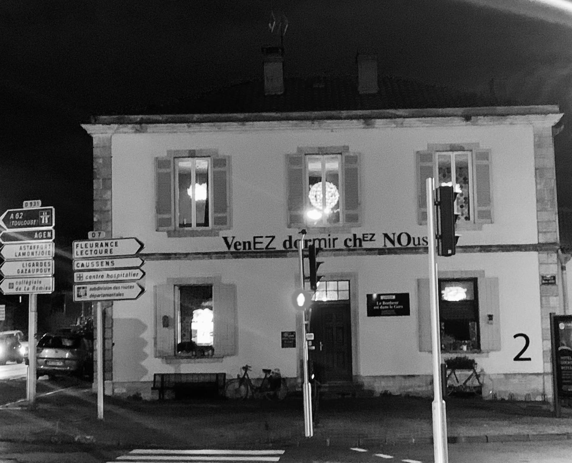 Venez DormiR Chez Nous  #Condom#Gascogne#d'Artagnan#Armagnac#Le Bonheur est dans le GERS Exterior foto